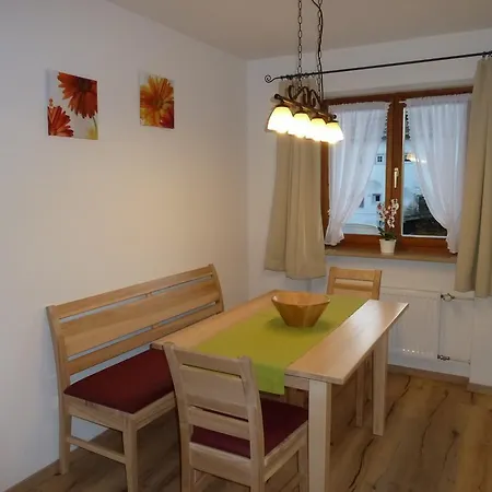 Haus Im Kurpark Apartmán *